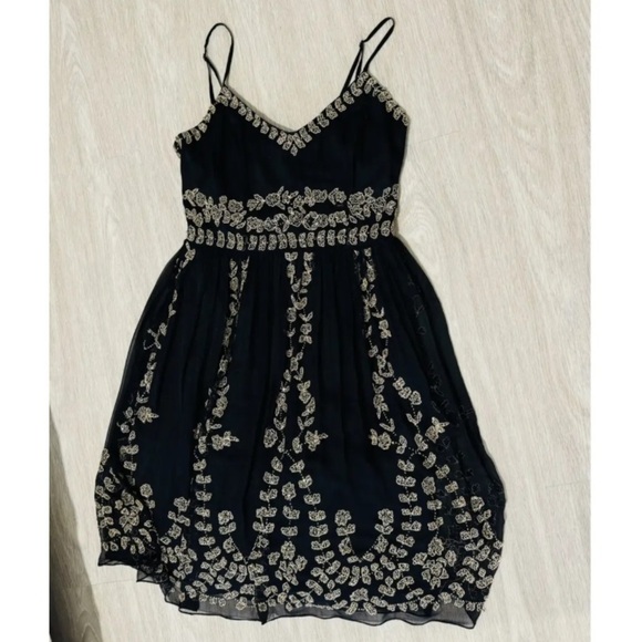 Adrianna Papell Evening Essentials Black and gold Beaded dress - Picture 3 of 13